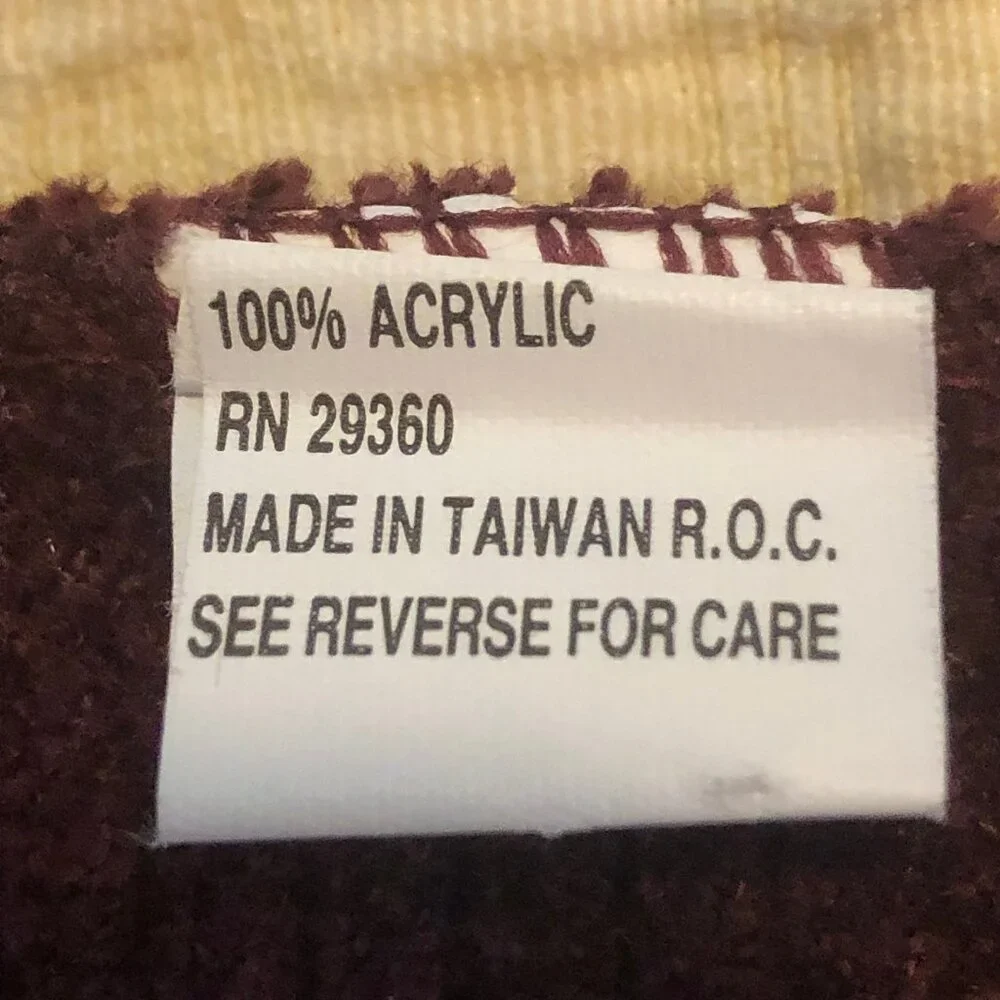 Vintage Merlot Ribbed Knit Scarf – Made in Taiwan R.O.C.